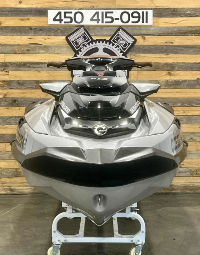BRP SEA-DOO GTX LIMITED 300 H.P + IBR + VTS + AUDIO PREMIUM + 3 PASSAGERS + 147 HR + RARE & A1  2018