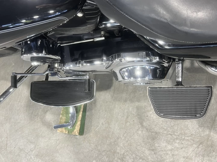 2011 HARLEY-DAVIDSON FLHTC ELECTRA GLIDE CLASSIC + 96 ci = 1584 cc EFI + 92723 KM + RARE & A1 