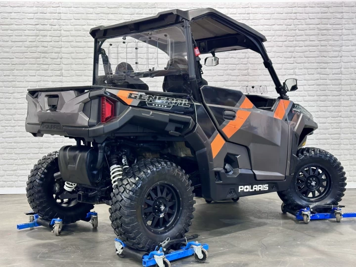2018 POLARIS GENERAL 1000 EFI VERSION DELUXE + 4WD + E.P.S + AUDIO + FOX + MAGS + BIEN ÉQUIPÉE 