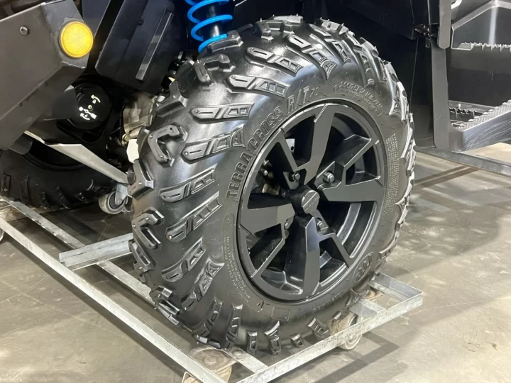 2021 BRP CAN-AM OUTLANDER MAX XT 650 EFI + 4X4 + DPS + VRAI VTT 2 PLACES LEGALE EN SENTIER + 6479 KM + RARE 