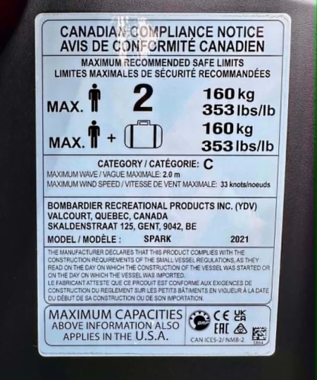 2021 BRP SEA-DOO SPARK TRIXX 2UP + IBR + VTS + SEULEMENT 33 HR + RARE & A1 