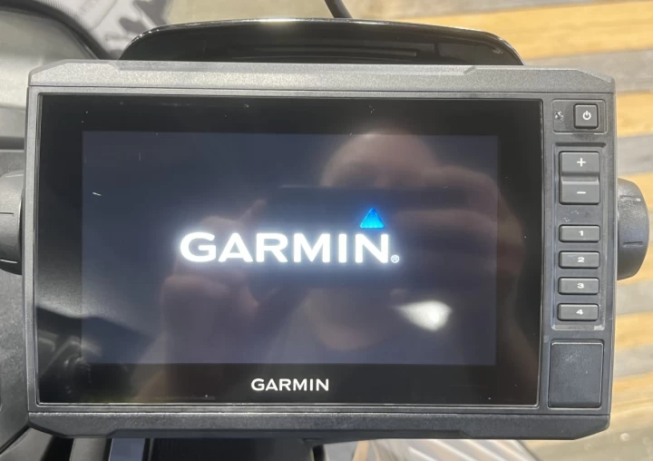 2023 BRP SEA-DOO EXPLORER PRO 170 H.P + IBR + VTS + IDF + AUDIO PREMIUM + GPS + FISH FINDER + PARE BRISE + 3 PASSAGERS 