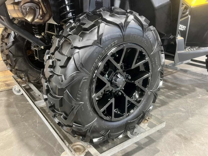 2024 BRP CAN-AM OUTLANDER MAX XT 700 EFI + DPS + 4X4 + SEULEMENT 348 KM + CONDITION A1 