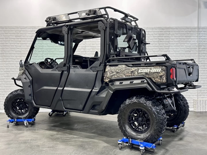 2017 BRP CAN-AM DEFENDER MAX-CREW HD-10 + DPS + 4WD + 6 PASSAGERS + RARE & A1 