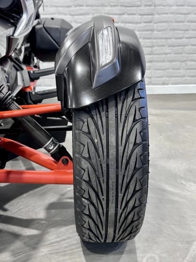 2015 BRP CAN-AM SPYDER F3-S SE-6 (SEMI-AUTOMATIQUE) + ROTAX 1330 cc + FOX + PARE-BRISE + DOSSIER + RARE & A1 