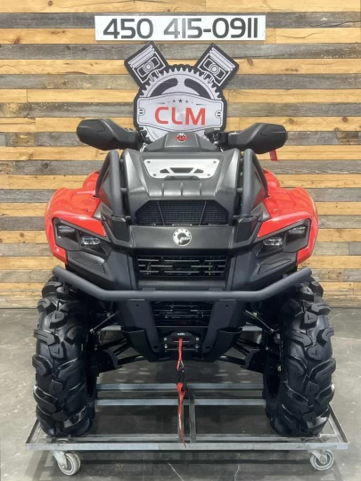 2024 BRP CAN-AM OUTLANDER X-MR 700 EFI + 4X4 + DPS + SEULEMENT 1618 KM + TREUIL X-BULL 4500 LBS 