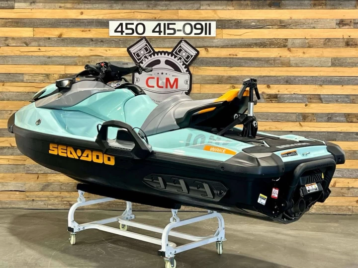 2024 BRP SEA-DOO WAKE 170 H.P + IBR + VTS + IDF + TOUR & RACK + 3 PASSAHERS + MODELE RARE & A1 