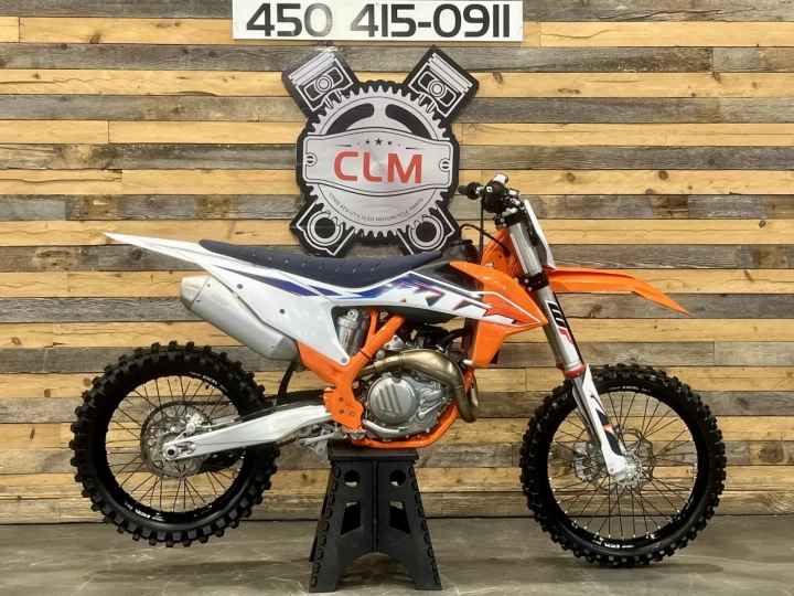 2022 KTM 450 SX-F EFI + SEULEMENT 23 HR + 4 TEMPS + RARE & CONDITION A1 