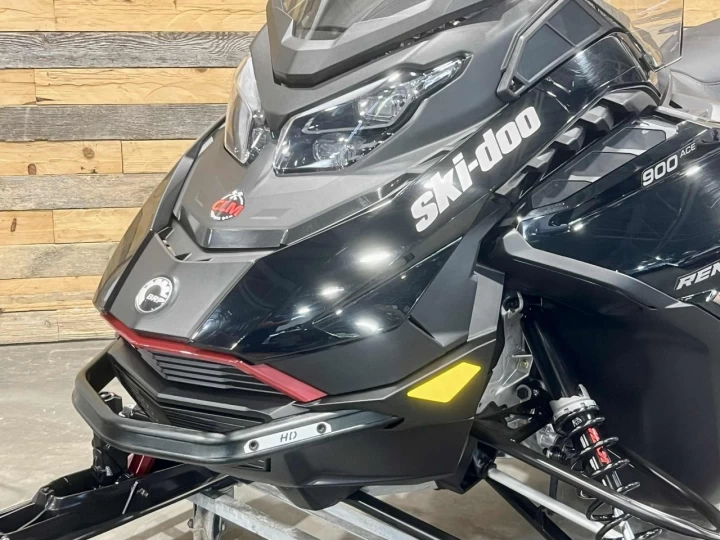 2025 BRP SKI-SOO RENEGADE ENDURO 900 ACE ITC 137'' + REV GEN5 + GARANTIE B.E.S.T + SEULEMENT 3680 KM 