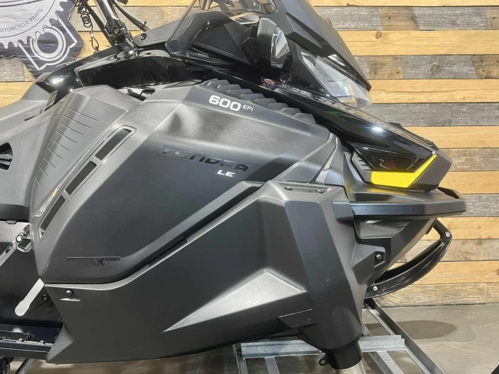 2024 BRP SKI-DOO TUNDRA L.E 600 EFI LT-LONG TRACK 154'' + SEULEMENT 379 KM + REV GEN4 + BANC DOUBLE + RARE & A1 