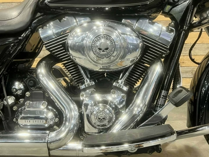 2011 HARLEY-DAVIDSON FLHTC ELECTRA GLIDE CLASSIC + 96 ci = 1584 cc EFI + 92849 KM + RARE & A1 