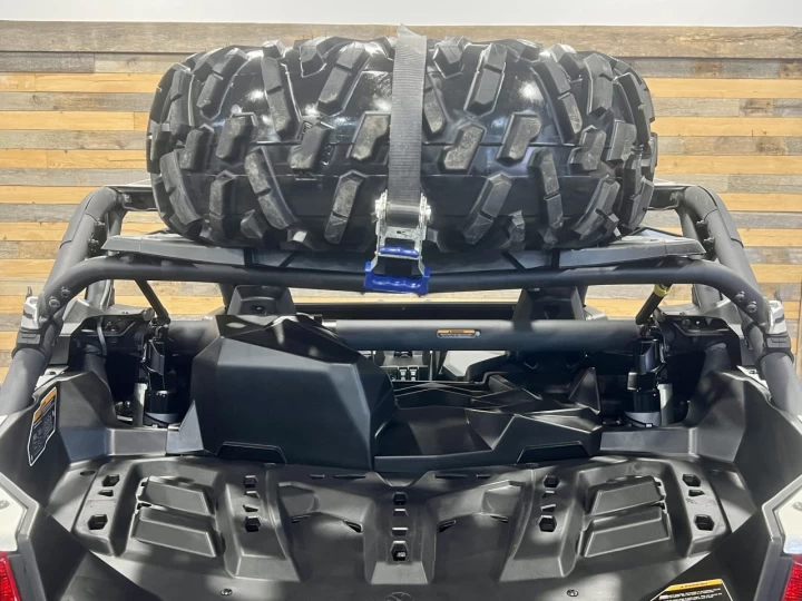 2024 BRP CAN-AM MAVERICK X3 X-RC TURBO ''RR'' 200 H.P + DPS + 4WD + 64'' + FOX + SEULEMENT 3784 KM + RARE & A1 