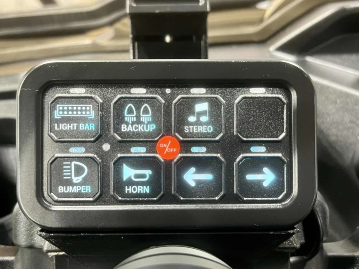 2020 HONDA PIONEER 500 EFI + 4X4 + E.P.S + SUSPENSION ELKA + MAGS + RADIO + BEAUCOUP D'OPTIONS $$$ 