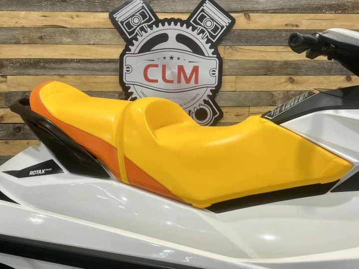 2016 BRP SEA-DOO GTS 130 H.P + 3 PASSAGERS + 176 HR + IMPECCABLE A1 