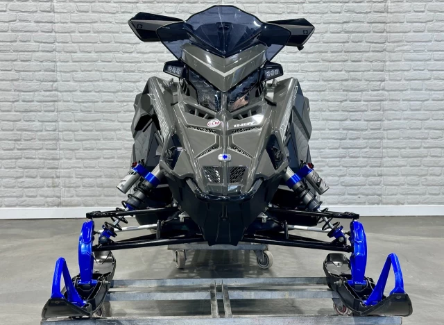 POLARIS INDY XCR 850 MATRYX 136'' + GPS 7'' + SEULEMENT 1740 KM + GARANTIE + RARE & A1  2024