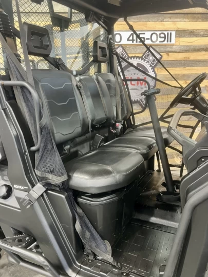 2018 BRP CAN-AM DEFENDER XT HD-10 + 4WD + DPS + BEAUCOUP D'ÉQUIPEMENTS $$$ + RARE & A1 