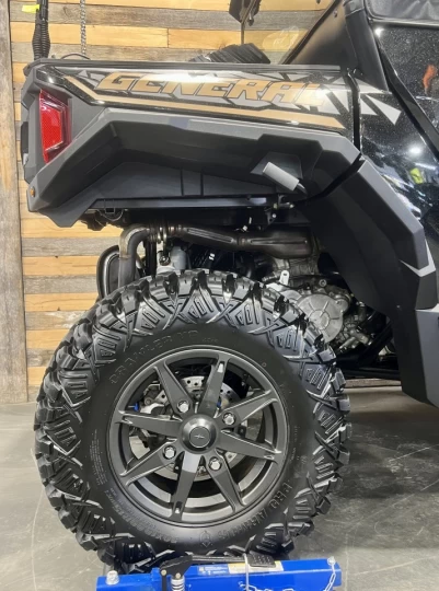 2023 POLARIS GENERAL 4 XP 1000 DLX-DELUXE EDITION + 4X4 + EPS + RIDE COMMAND GPS - AUDIO + 4 PASSAGERS + GARANTIE SEPT 2028 