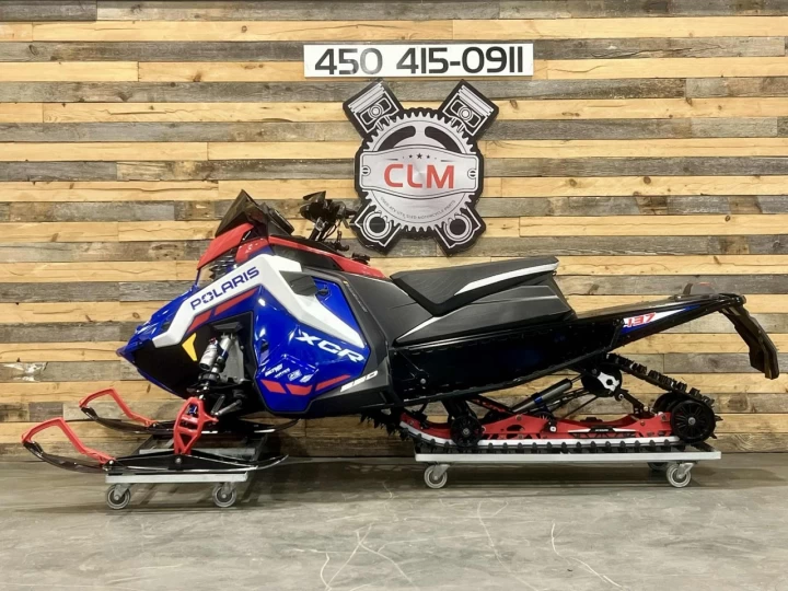 2022 POLARIS INDY 850 XCR 137'' + ECRAN 7S + SEULEMENT 1251 KM + COULEUR RARE & IMPECCABLE A1 