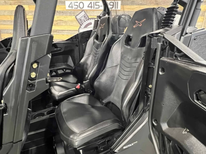 2023 BRP CAN-AM COMMANDER MAX CREW 1000R EFI + 4X4 + DPS + SEULEMENT 154 KM / 17 HR + 4 PASSAGERS + RARE & A1 
