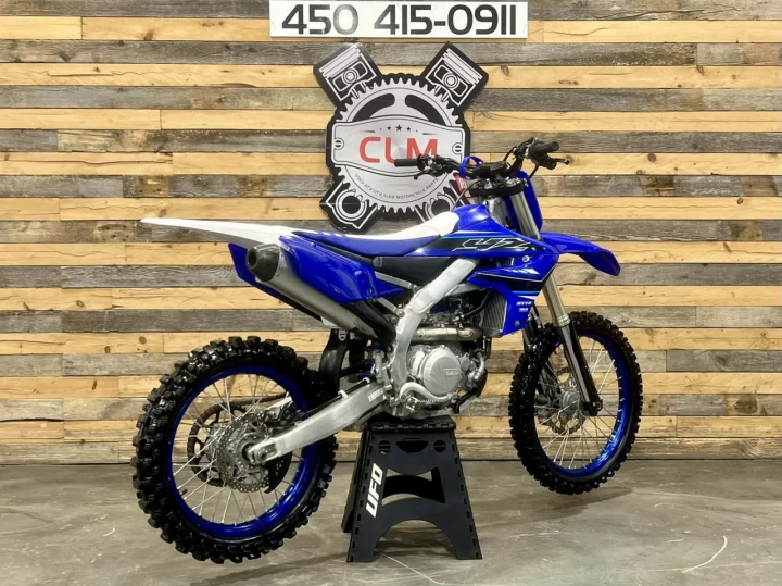 2021 YAMAHA YZ 450F + SEULEMENT 30 HR + FULL EXHAUST FMF RACING + MX-MOTOCROSS-ENDURO + RARE & CONDITION A1 