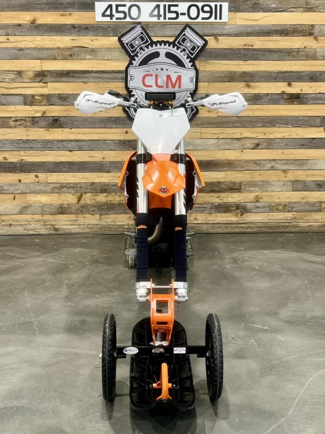 KTM SX-F 450 EFI + 4 TEMPS + SEULEMENT 92 HR + BEAUCOUP D'OPTIONS $$$ + RARE & CONDITION A1  2019