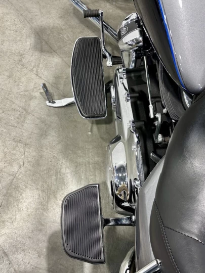 2022 HARLEY DAVIDSON FLHR ROAD KING 107 p.c = 1746 cc EFI + SEULEMENT 29173 KM + RARE & A1 