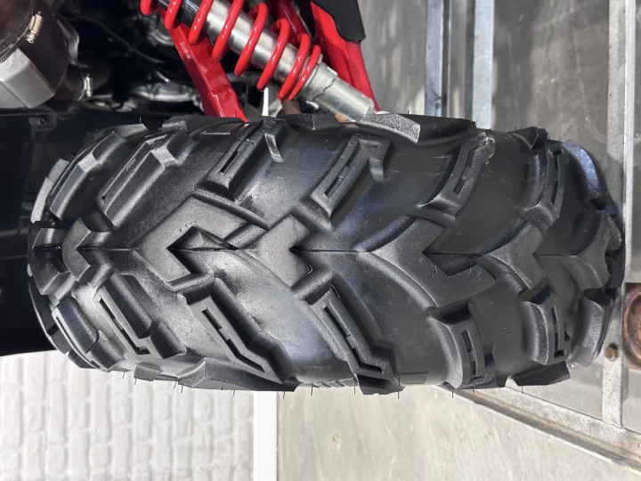 2019 HONDA TRX FOREMAN RUBICON 500 DELUXE + 4WD + POWER STEERING + SEULEMENT 790 KM + IMPECCABLE & RARE 