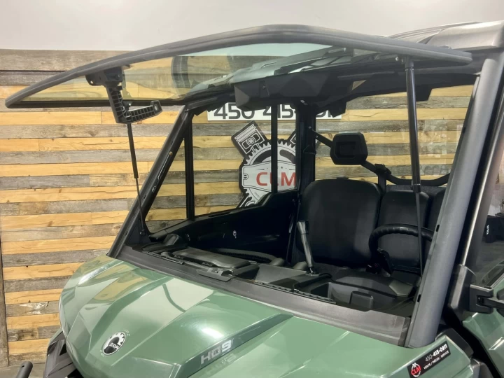 2024 BRP CAN-AM DEFENDER CAB HD-9 EFI + 4X4 + D.P.S + SEULEMENT 6972 KM + RARE & CONDITION A1 