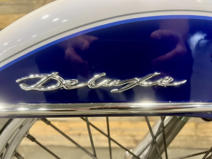 2006 HARLEY DAVIDSON FLSTN SOFTAIL DELUXE + LOOK UNIQUE & CUSTOM + ROUE AVANT 21'' + AUBAINE $$$ 