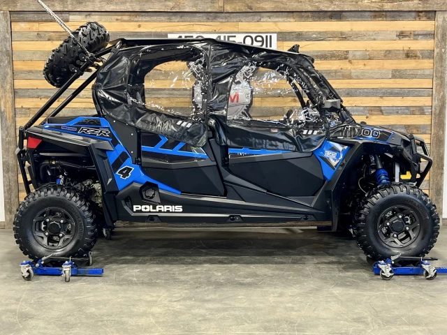 POLARIS RZR4 900 EFI + 4X4 + E.P.S + 4 PASSAGERS + SEULEMENT 5012 KM + CONDITION A1  2017