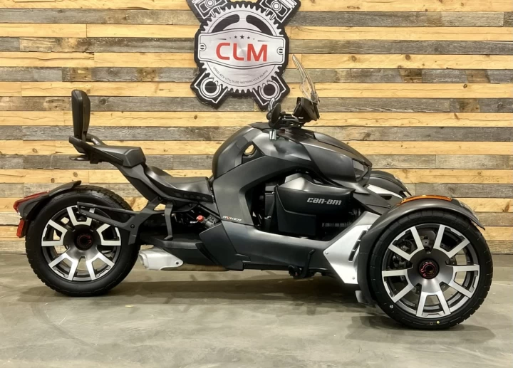 2021 BRP CAN-AM SPYDER / RYKER EDITION RALLY 900 + PARE BRISE + BANC PASSAGERS + 31703 KM + RARE & A1 