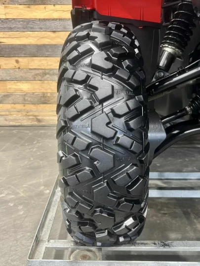 2023 CF MOTO C-FORCE 400 LX EFI + 4X4 + E.P.S + SEULEMENT 1349 KM 