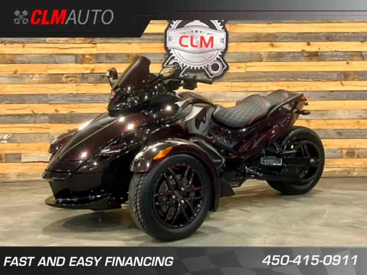 2011 BRP CAN-AM SPYDER RS-S SE-5 (SEMI-AUTOMATIQUE) BAS KM 27853 KM + COLEUR & LOOK UNIQUE + A1 