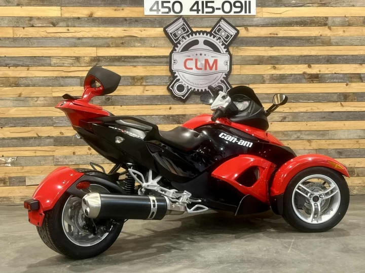 2009 BRP CAN-AM SPYDER ROADSTER SE-5 (SEMI-AUTOMATIQUE) + DOSSIER PASSAGER + 86105 KM 