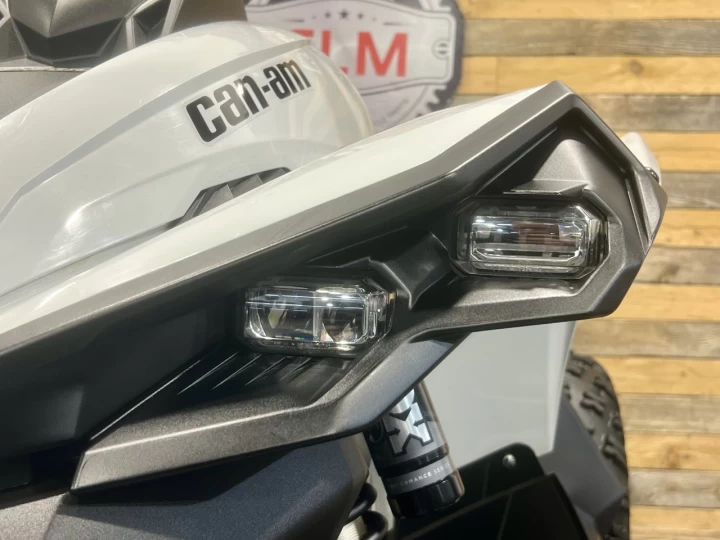 2024 BRP CAN-AM RENEGADE X-XC 1000R EFI + 4WD + DPS + FOX + SEULEMENT 1686 KM + RARE & A1 