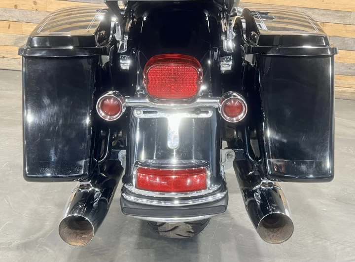 2011 HARLEY-DAVIDSON FLHTC ELECTRA GLIDE CLASSIC + 96 ci = 1584 cc EFI + 92723 KM + RARE & A1 