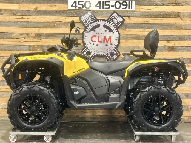 BRP CAN-AM OUTLANDER MAX XT 700 EFI + DPS + 4X4 + SEULEMENT 348 KM + CONDITION A1  2024