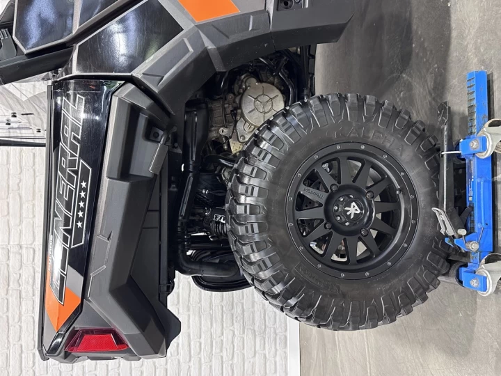 2018 POLARIS GENERAL 1000 EFI VERSION DELUXE + 4WD + E.P.S + AUDIO + FOX + MAGS + BIEN ÉQUIPÉE 