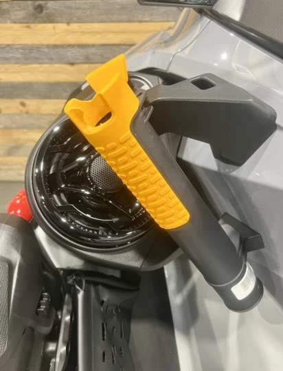 2025 BRP SEA-DOO FISH PRO 170 HP EDITION TROPHY + IBR + VTS + IDF + GPS + AUDIO + TECH PKG + COOLER + 4 HR + COULEUR & MODELE RARE + A1 