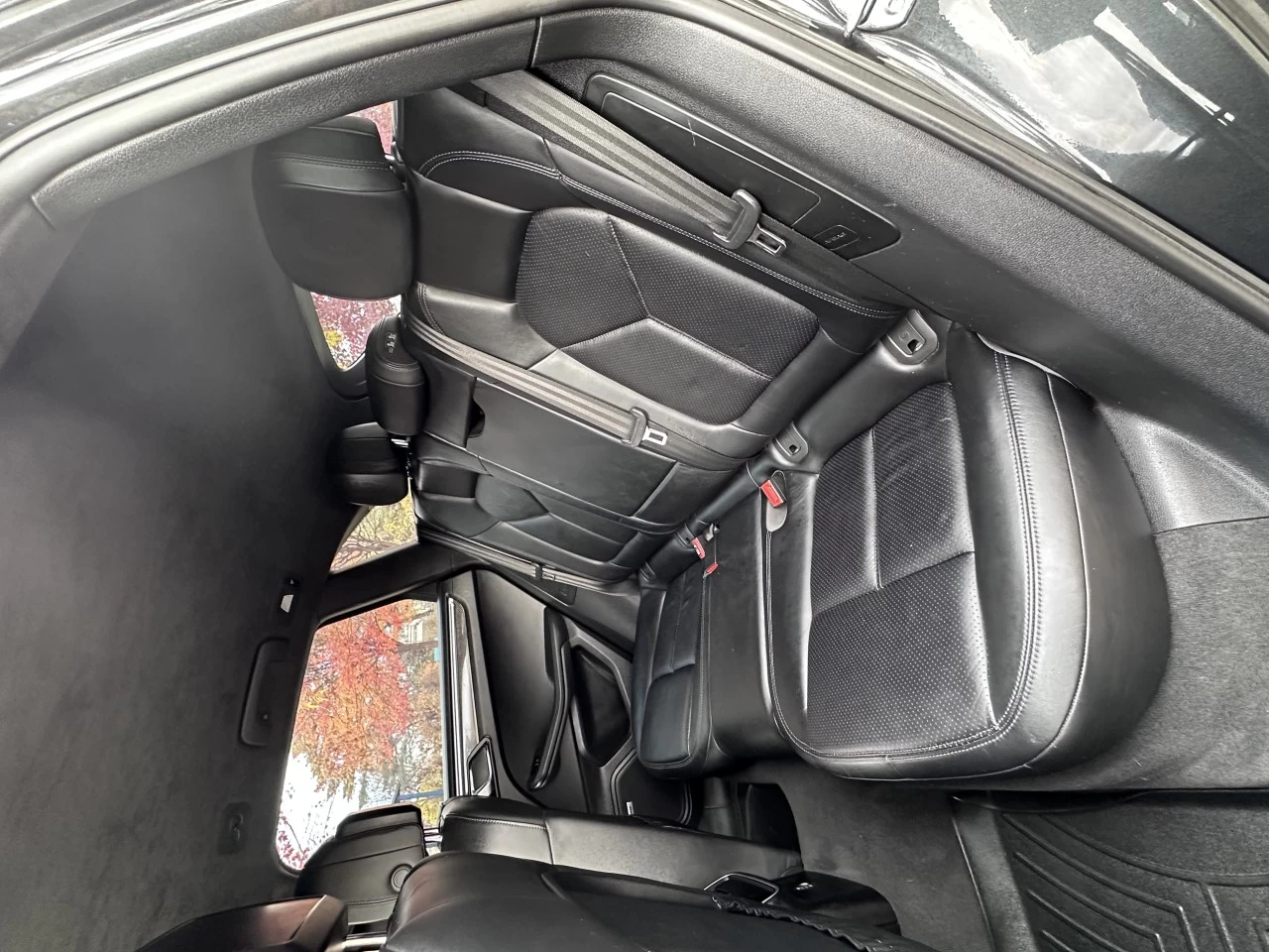 2017 PORSCHE MACAN TURBO + 440 HP AVEC ENS.PERFORMANCE PORSCHE + 4WD + MAGS 21'' + TOUTE ÉQUIPÉE  Image principale