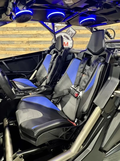 2023 BRP CAN-AM MAVERICK MAX X3 X-RS TURBO ''RR'' 200 H.P + DPS + 4X4 + 72'' + SMART SHOX + TOIT AUDIO + SEULEMENT 1509 KM 