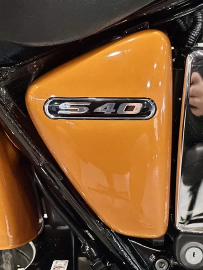 2013 SUZUKI BOULEVARD S40 650 cc + SEULEMENT 22408 KM + RARE & A1 