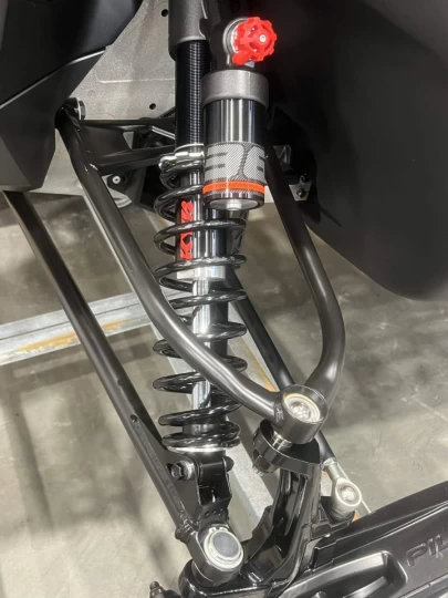 2024 BRP SKI-DOO RENEGADE X-RS 900 ACE TURBO ''R'' 180 HP + REV GEN5 + 9570 KM + SPORT & HAUTE PERFORMANCE + A1 