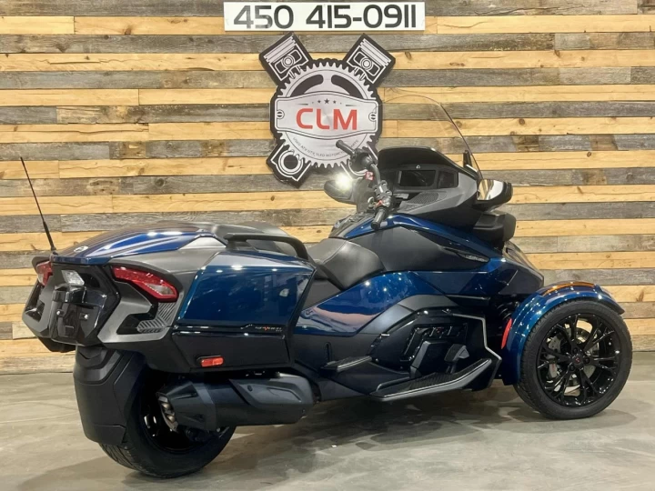 2022 BRP CAN-AM SPYDER RT SE-6 (SEMI-AUTOMATIQUE) AVEC 55901 KM + MODELE & COULEUR RARE + CONDITION A1 