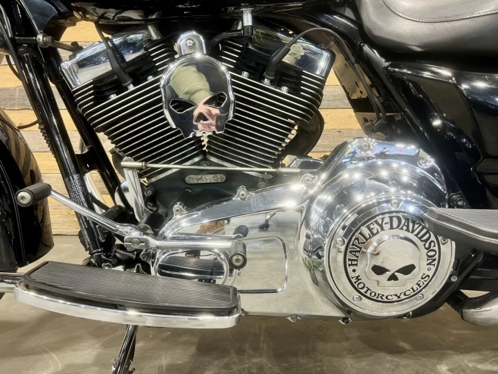 2011 HARLEY-DAVIDSON FLHTC ELECTRA GLIDE CLASSIC + 96 ci = 1584 cc EFI + 92723 KM + RARE & A1 