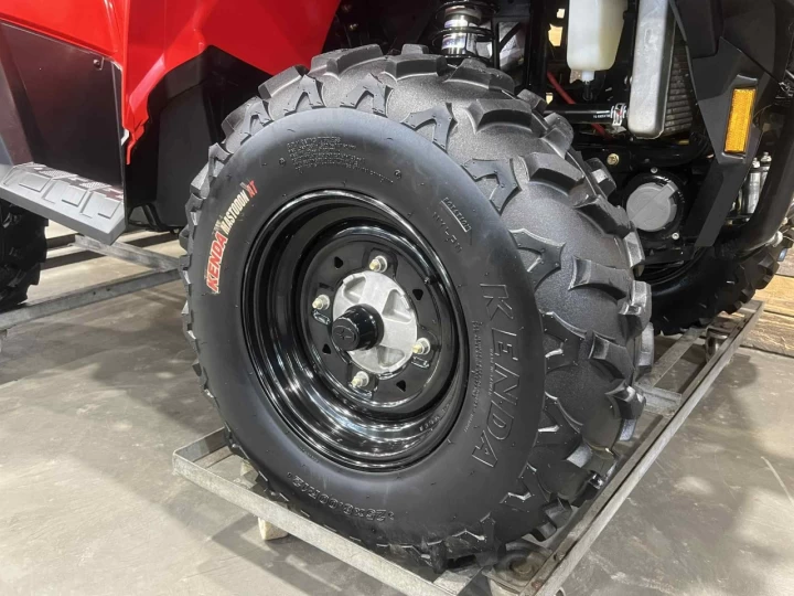2021 POLARIS SPORTSMAN 570 EFI + E.P.S + 4X4 + TREUIL + PARE CHOC HD AVANT & ARRIERE + SEULEMENT 2012 KM 