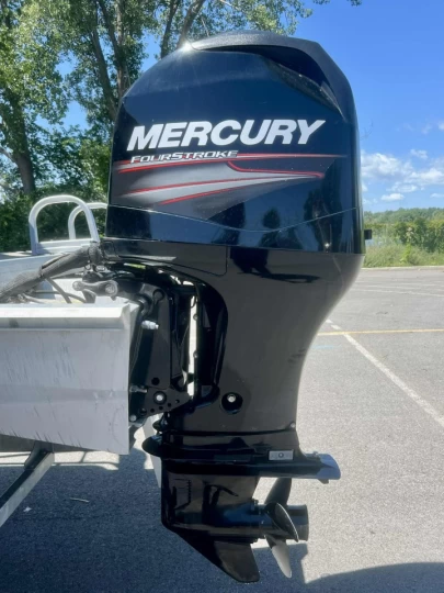2014 PRINCECRAFT VECTRA 21 CLASSIC EDITION + MERCURY 115 H.P + ENSEMBLE SPORT 3 QUILLES + TOIT BIMINI + TOIT CAMPEUR + TOILE + REMORQUE 