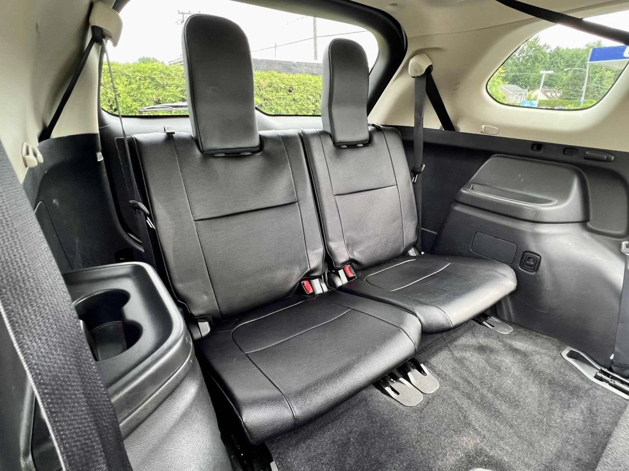 2017 MITSUBISHI OUTLANDER E.S AWD/4X4 + 7 PASSAGERS + CUIR + TOUTE ÉQUIPÉE + A1  Image principale