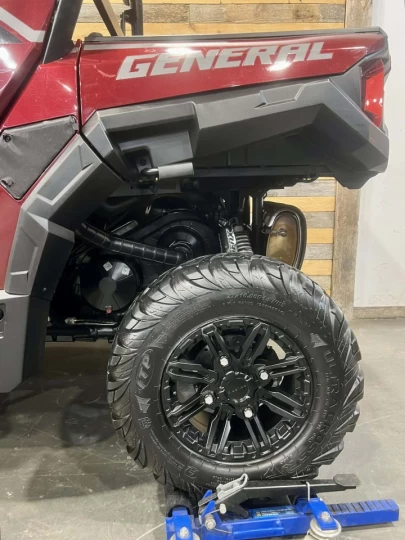 2021 POLARIS GENERAL 4 CREW EDITION DELUXE 1000 EFI + 4X4 + EPS + RIDE COMMAND GPS / AUDIO + FOX QS3 + 4 PASSAGERS 