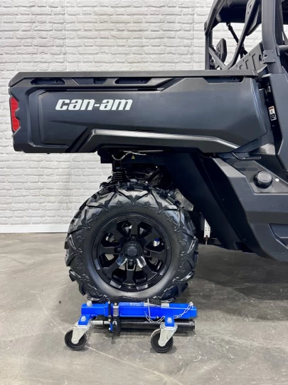 2023 BRP CAN-AM DEFENDER HD-7 EFI + 4WD + DPS + SEULEMENT 2964 KM + RARE & A1 